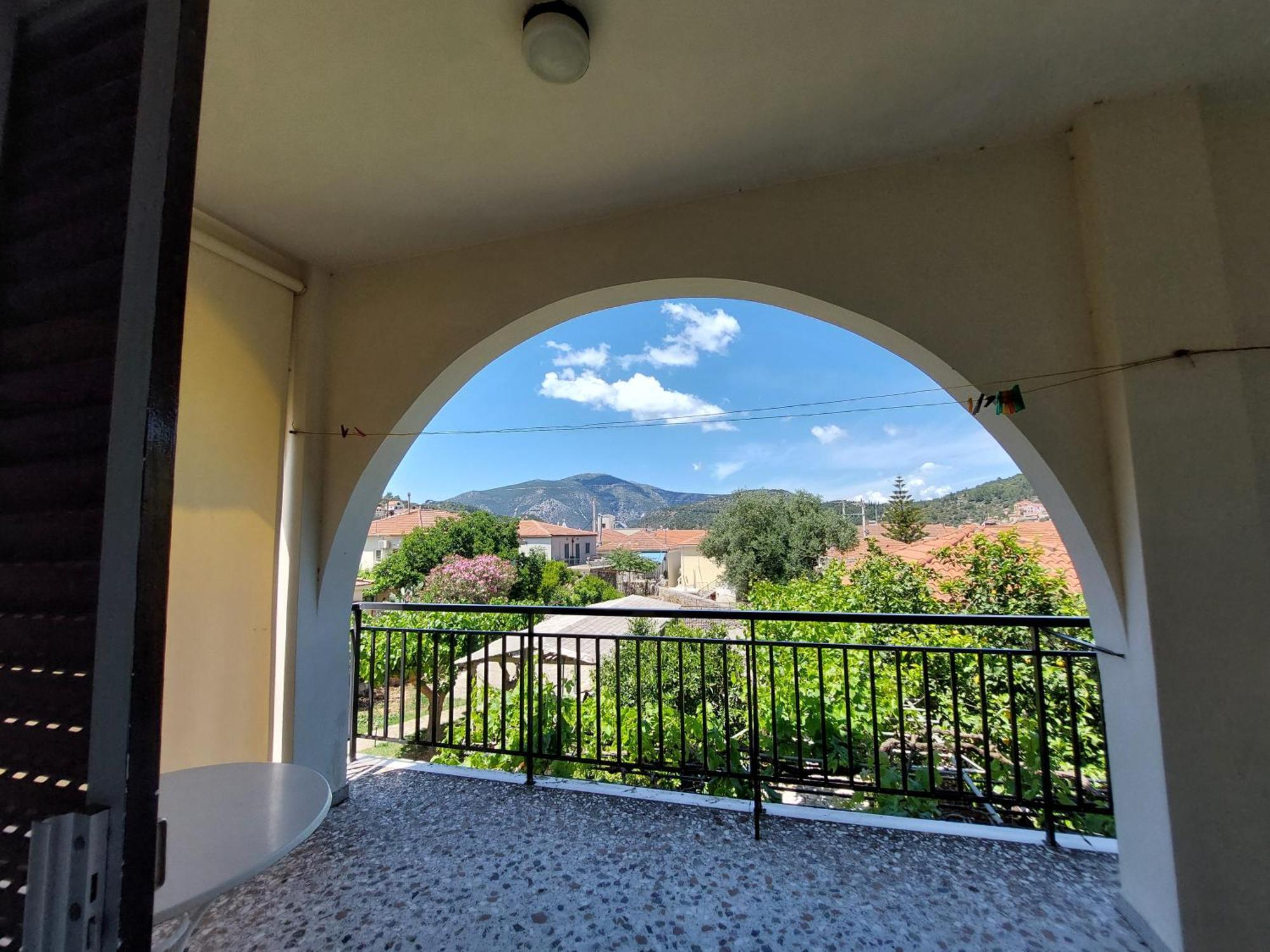 ואטי Lourantos Studios & Apartments מראה חיצוני תמונה